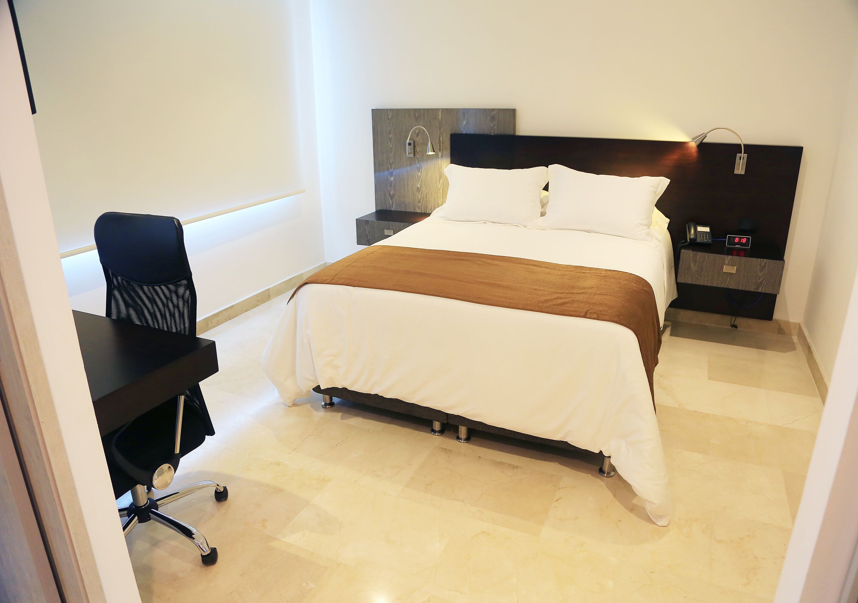 standard room, 1 double bed | 1 bedroom, premium bedding, down duvets, minibar