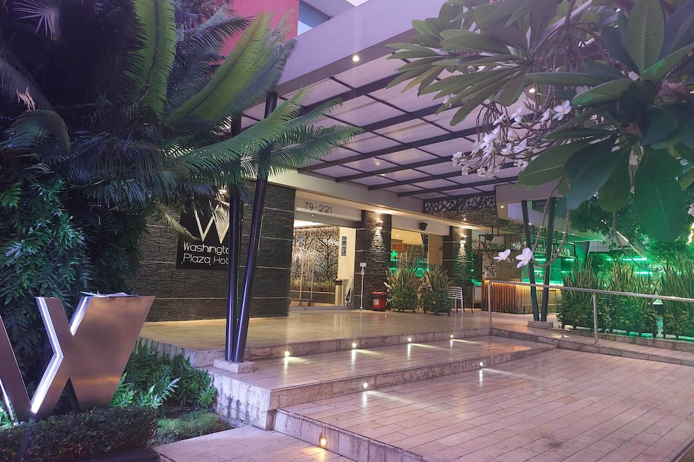 Hotel Washington Plaza
