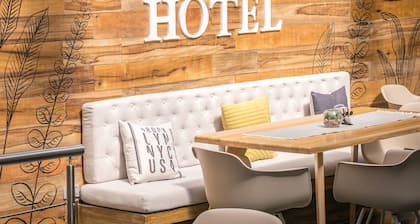 Montes de la Castellana Hotel Boutique