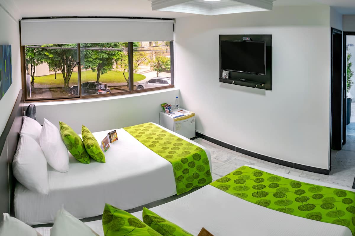 standard triple room | 1 bedroom, minibar, free wifi, bed sheets