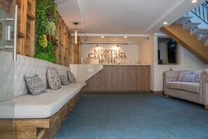 Reception - Montes de la Castellana Hotel Boutique (Armenia)