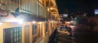 Hollywood La Brea Inn