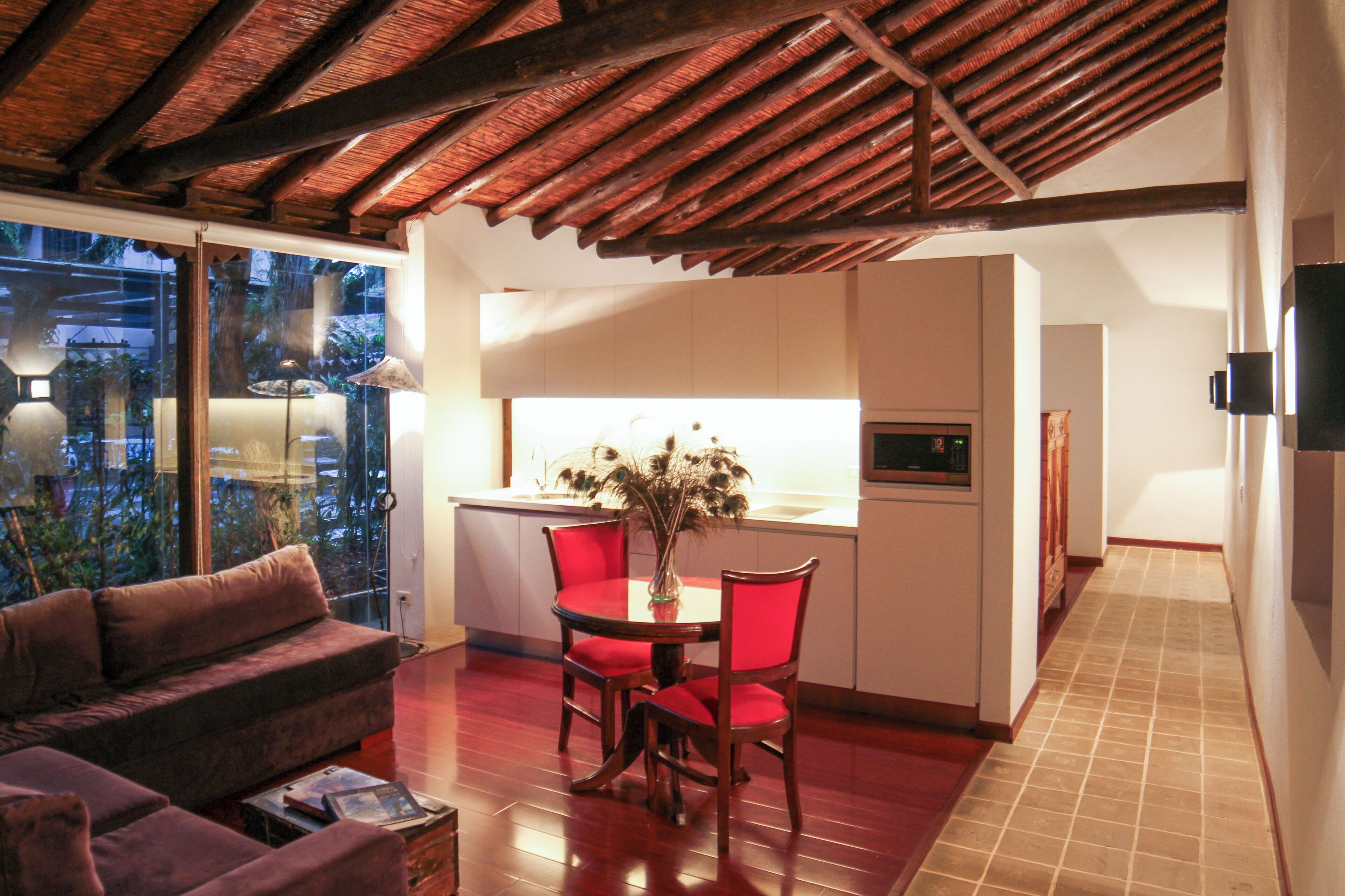 Design Loft | Premium bedding, individually decorated, individually furnished