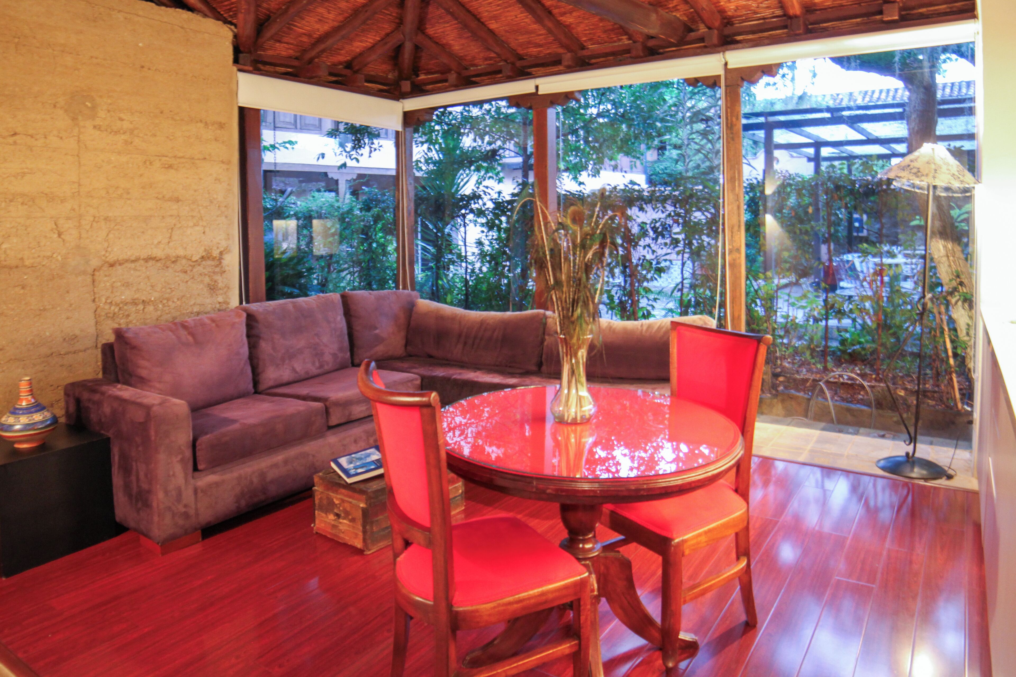 Design Loft | Premium bedding, individually decorated, individually furnished