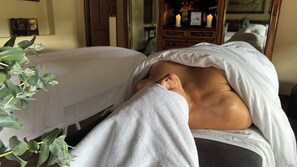 Classic Suite, 1 Bedroom | Massage