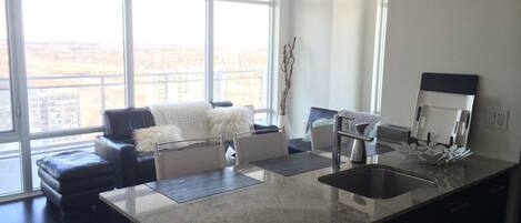 Apartment, 2 Bedrooms | Living room