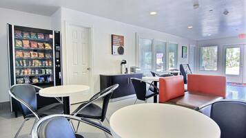 Distributeur automatique