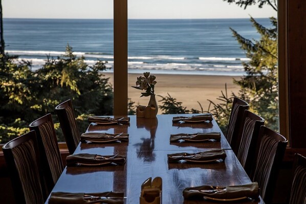 Dinner served, American cuisine, ocean views - Ocean Crest Resort (Moclips)
