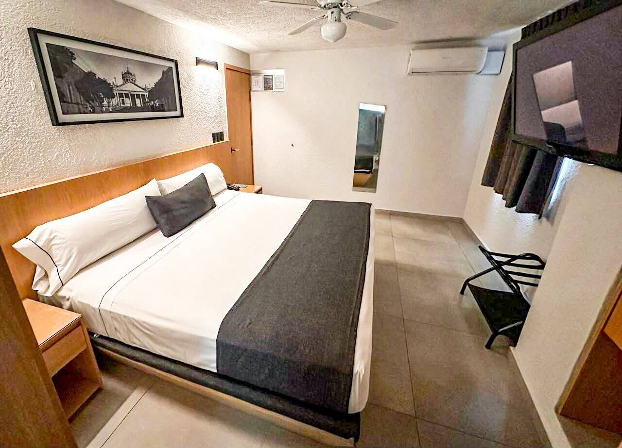 Photo - Hotel Emperador Centro Guadalajara y Remodelado