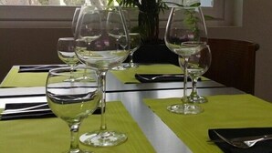 Lunch and dinner served - La Nouvelle Passerelle (Decines-Charpieu)