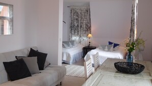 Habitación con 1 cama matrimonial o 2 individuales, en edificio contiguo (Tavis Inn)