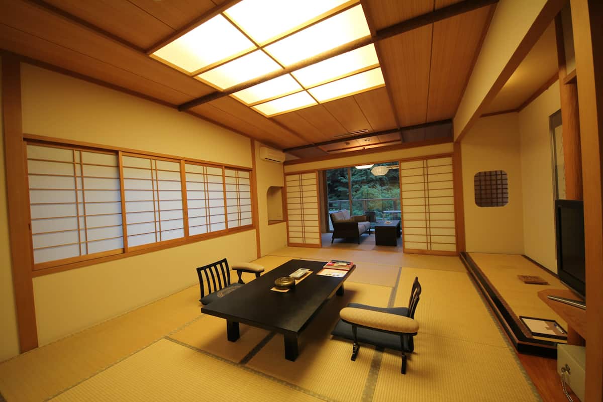 Tsukishiro Traditional Japanese Room | Premium bedding, down duvets, in-room safe, individually decorated