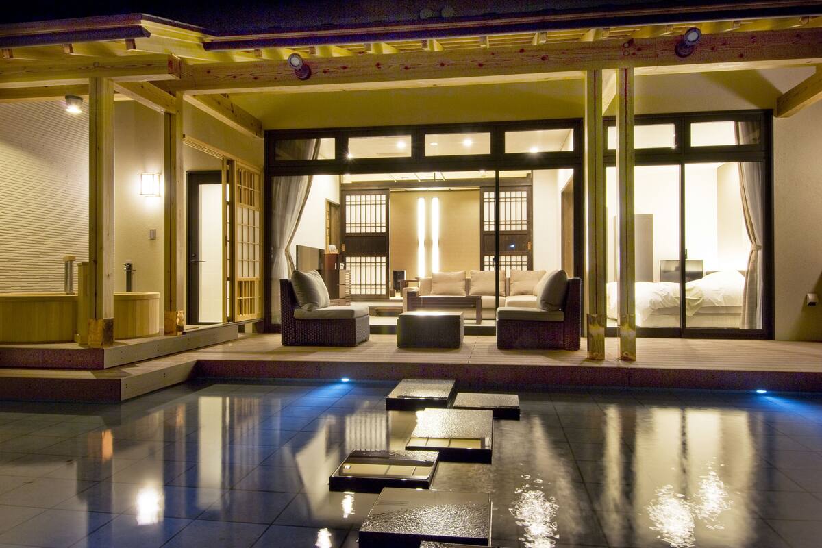 Premium Suite with Open-air Bath, 2 Bedrooms, Annex Building