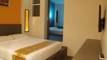 Boutique Family Room | Peti besi dalam bilik, Wi-fi percuma