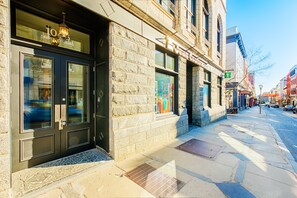 Front of property - Les Lofts 1048 (Québec City)