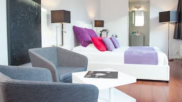 Superior-Doppelzimmer | Bettwäsche aus ägyptischer Baumwolle, hochwertige Bettwaren, Minibar