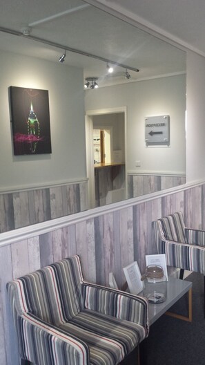 Lobby - Duke of Buckingham (Portsmouth)
