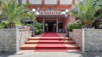 EntrĂ©e de lâhĂ©bergement