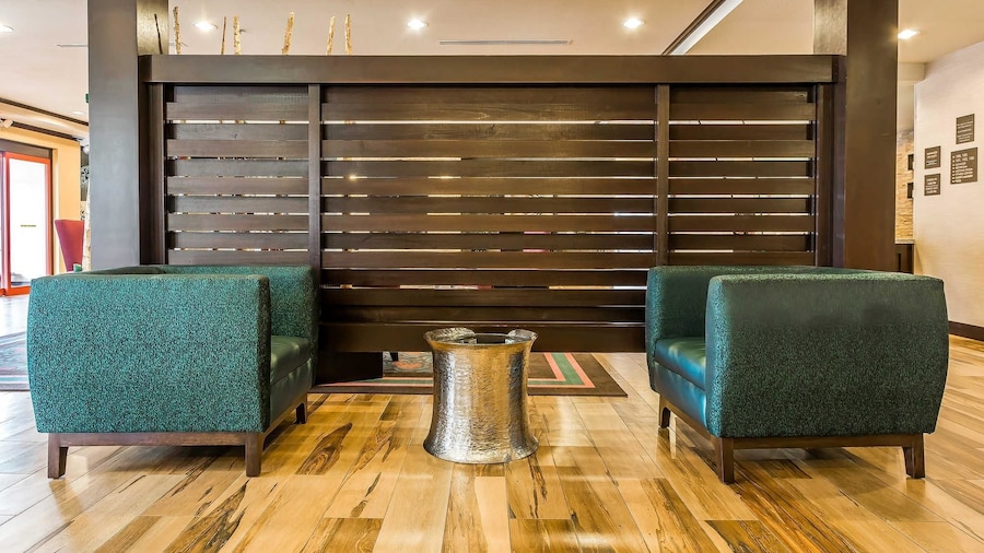 Comfort Inn & Suites Newcastle - Oklahoma City