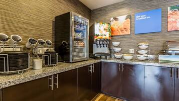 Free daily buffet breakfast