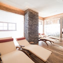 Sauna, Dampfbad, Reflexologie, Massage- und Behandlungsräume