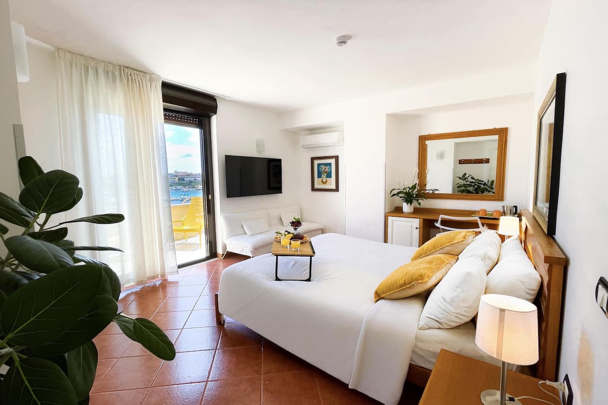 Superior-Zimmer, Mehrere Betten, Balkon, Meerblick