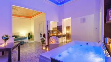 Superior Double Room | Private spa tub