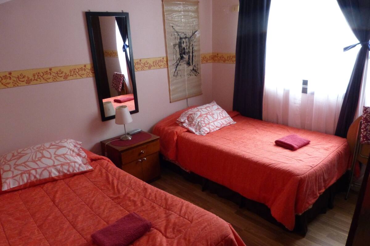 Twin Room with 2 single beds | Desk, iron/ironing board (on request), free WiFi, bed sheets