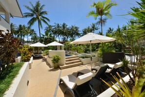 Terrace/patio - Seascape Holidays - Peninsula Apartments (Port Douglas)