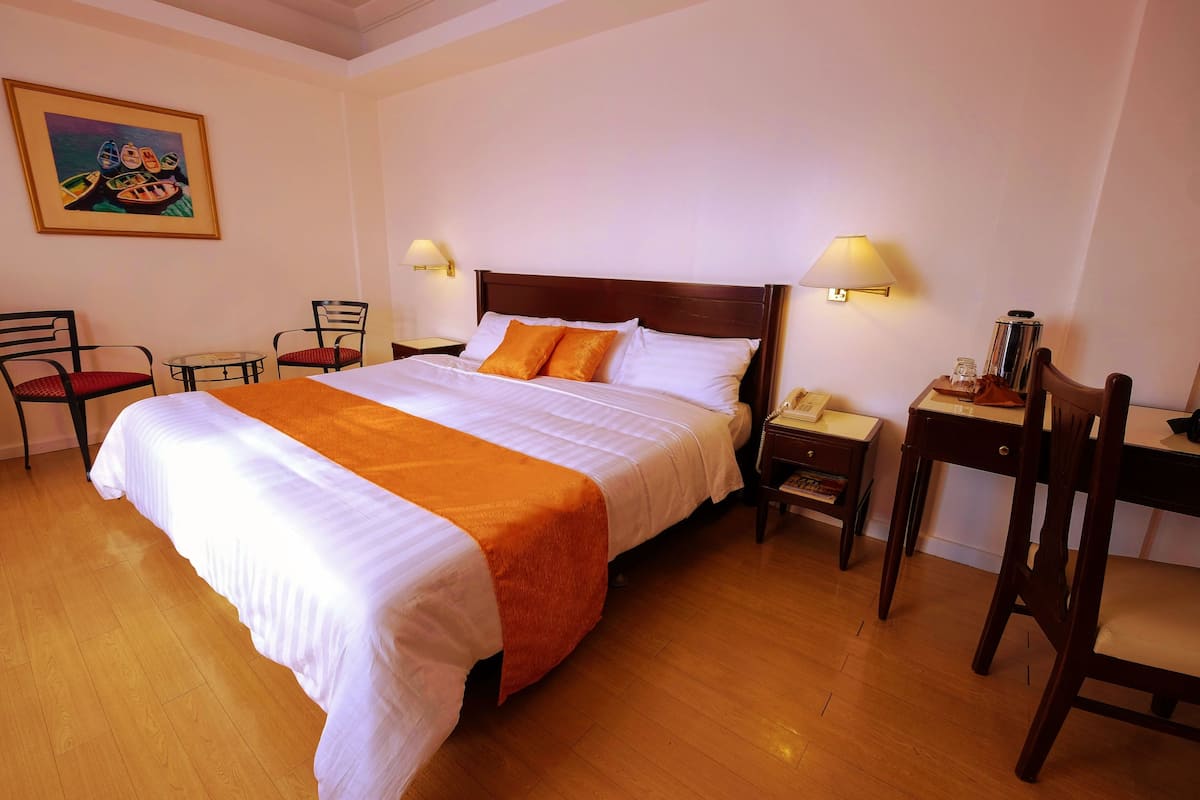 Desk, rollaway beds, free WiFi, bed sheets
