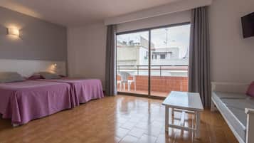 1 bedroom, in-room safe, iron/ironing board, free cots/infant beds