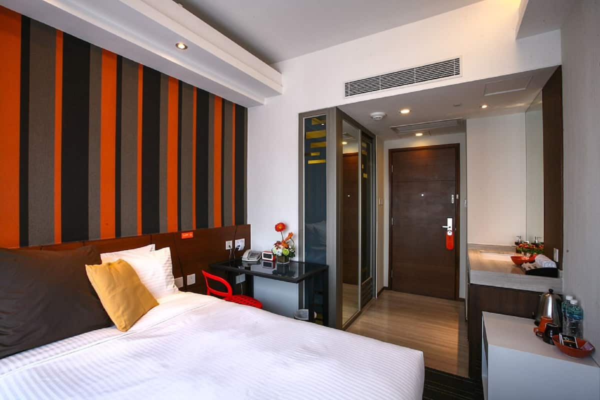 In-room safe, desk, laptop workspace, blackout drapes