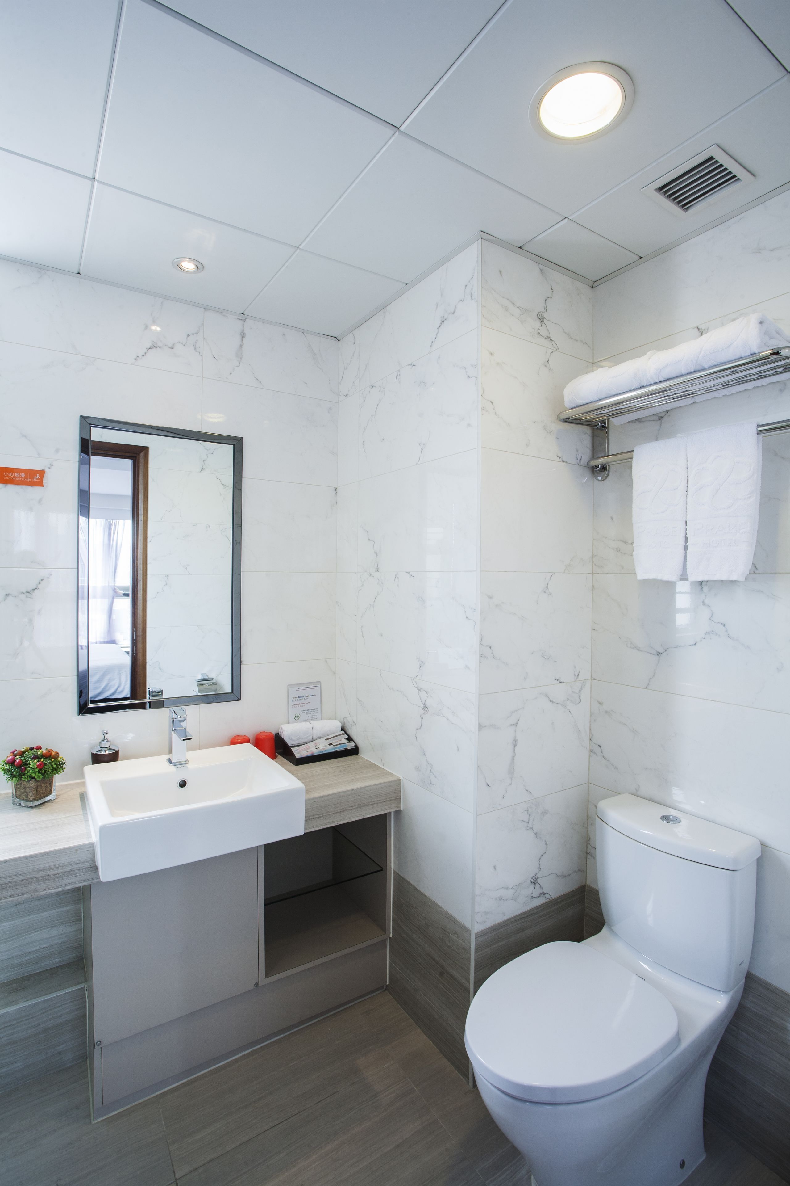 bob suite (best of the best) | in-room safe, desk, blackout curtains, iron/ironing board