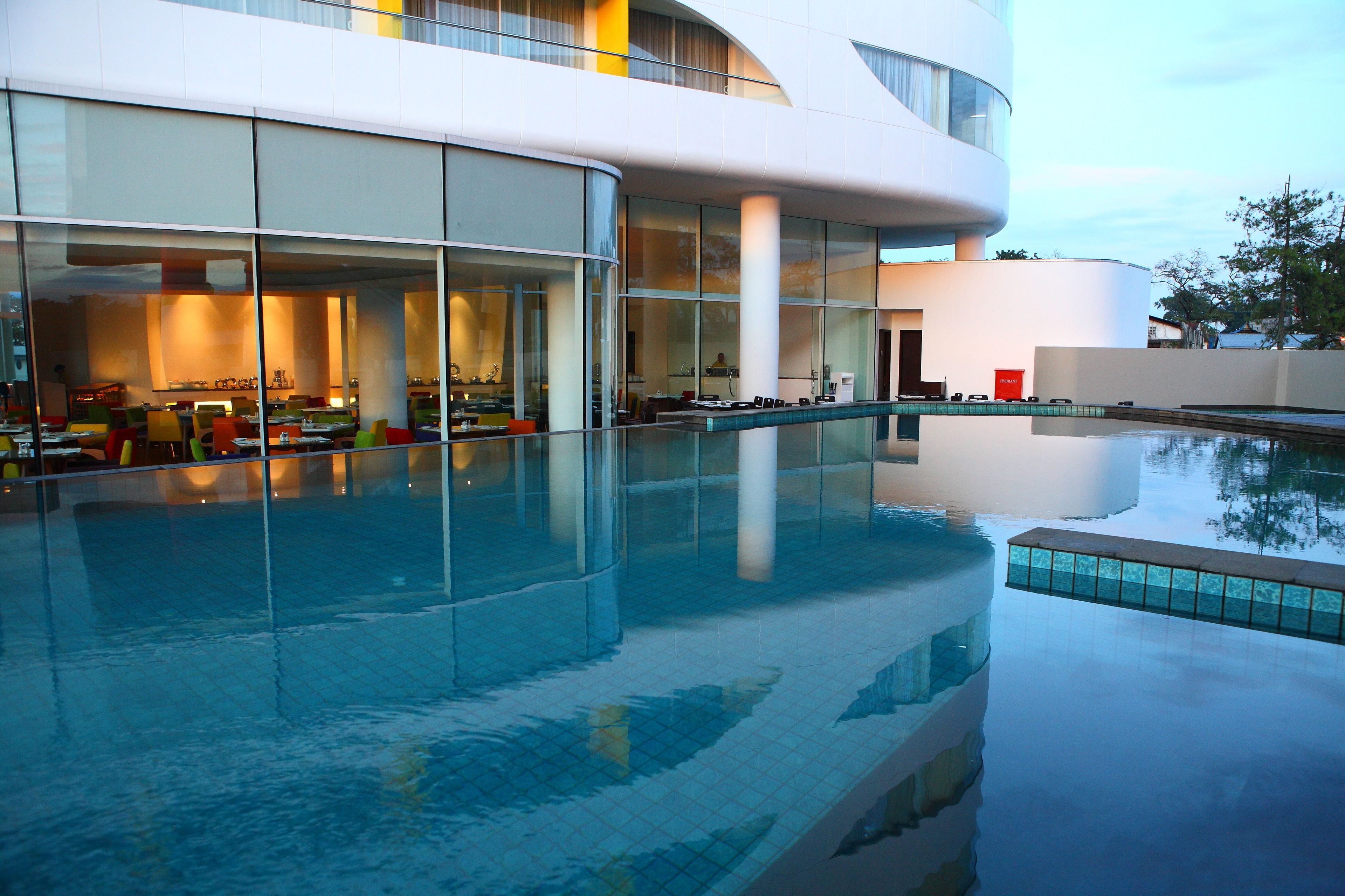 outdoor pool, pool loungers