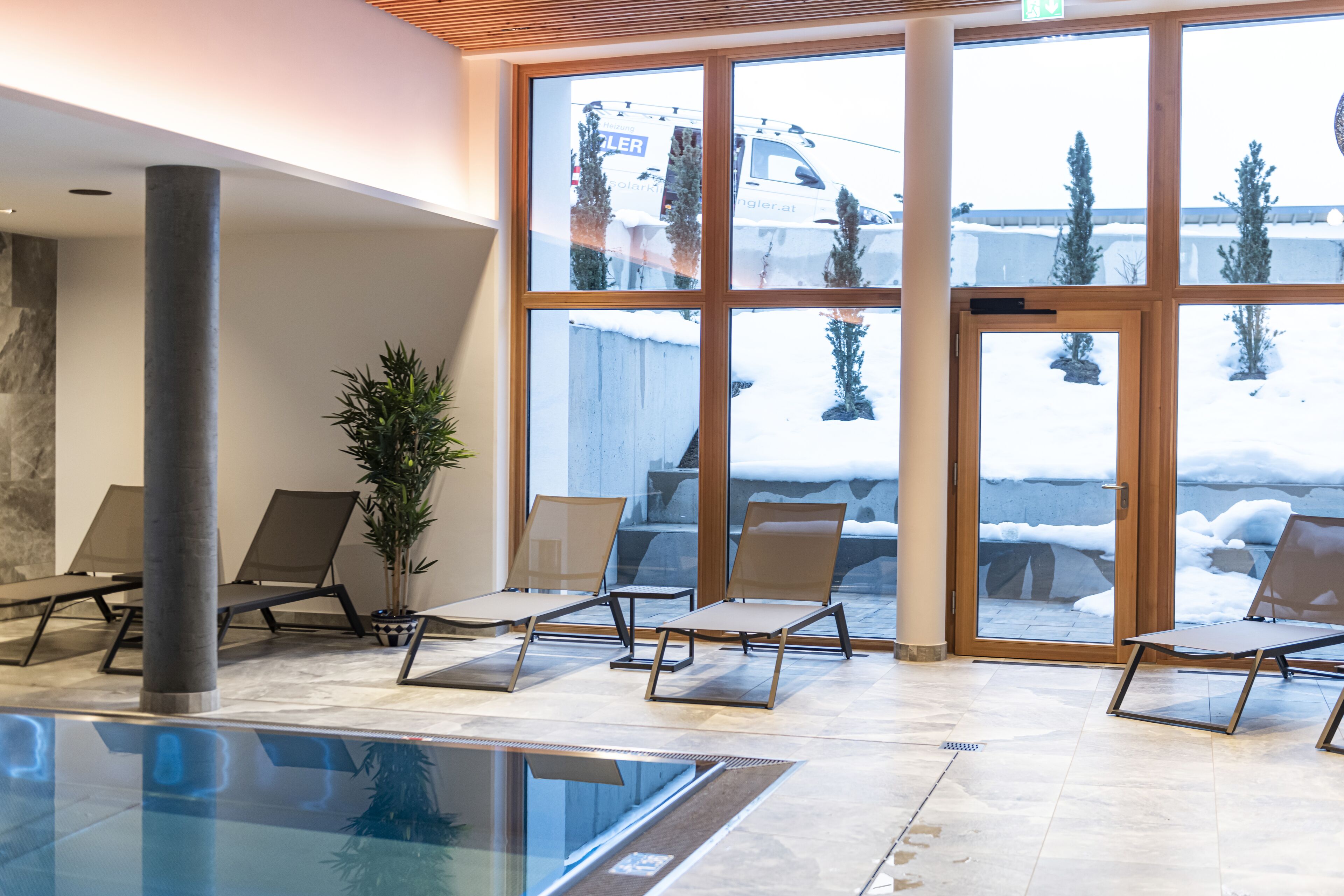 indoor pool, pool loungers
