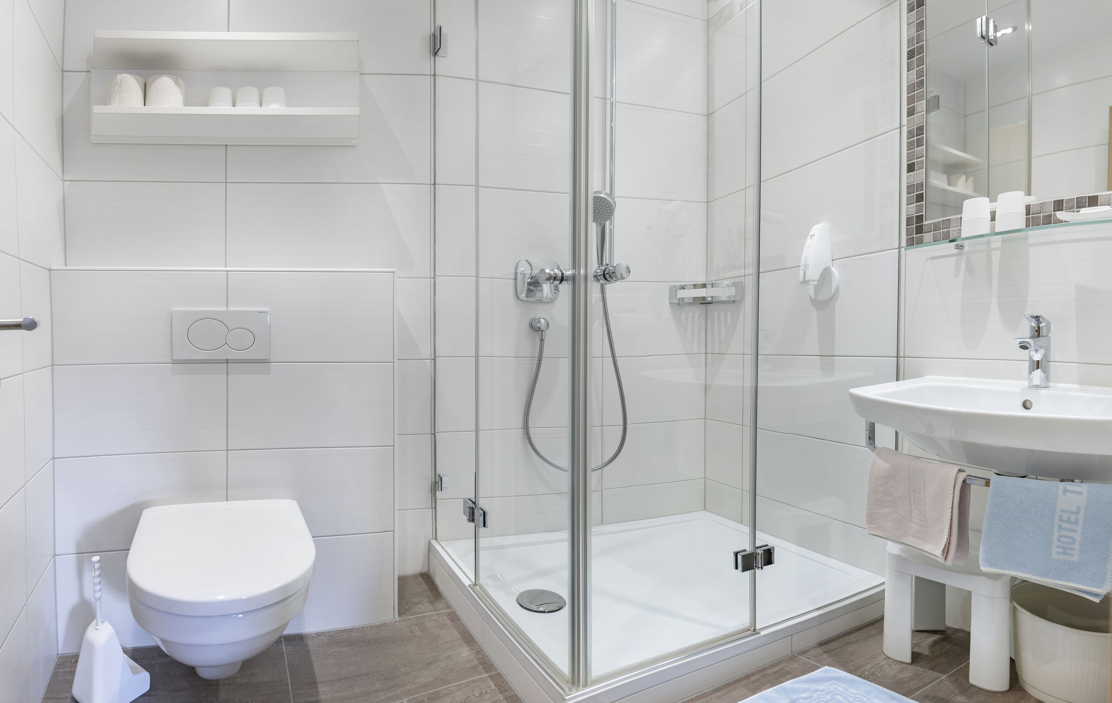 comfort double room, balcony, mountain view | bathroom | free toiletries, hair dryer, towels