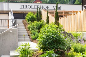 Garden - Landhotel Tirolerhof - Wildschönau - PREMIUM Card im Sommer (Wildschönau)