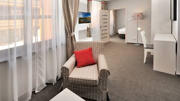 Suite - 1 soveværelse | Mørklægningsgardiner, baby-/barnesenge (tillægsgebyr), gratis Wi-Fi