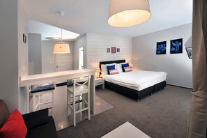 Studio | Verduisterende gordijnen, babybedden, gratis wifi, beddengoed