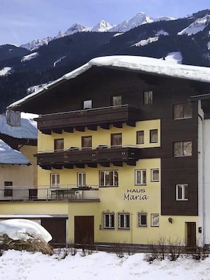 Terrace/patio - Haus Maria (Bruck an der Grossglocknerstrasse)