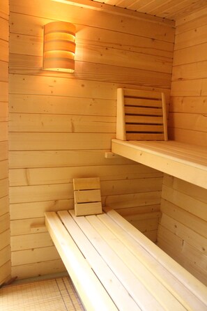 Sauna seca, massagens tailandesas, massagens