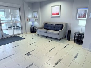 Exterior - Holiday Inn Express & Suites Bonham by IHG (Bonham)