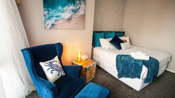 Kamar | 1 kamar tidur, seprai premium, meja kerja, dan tirai kedap cahaya