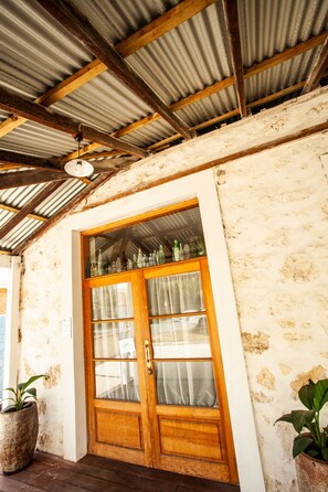 Front of property - Maand Up Accommodation (Fremantle)
