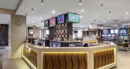 Dorset Gardens Hotel