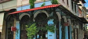 Nomads Meteora - Hostel