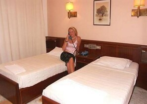 2 bedrooms, minibar, desk, blackout curtains