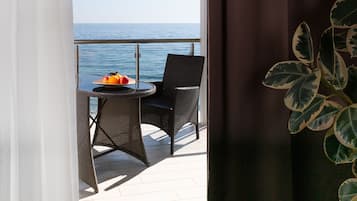 Suite, Sea View (Shower) | 1 bedroom, hypo-allergenic bedding, in-room safe, individually decorated