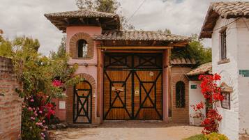 Majoituspaikan sisäänkäynti