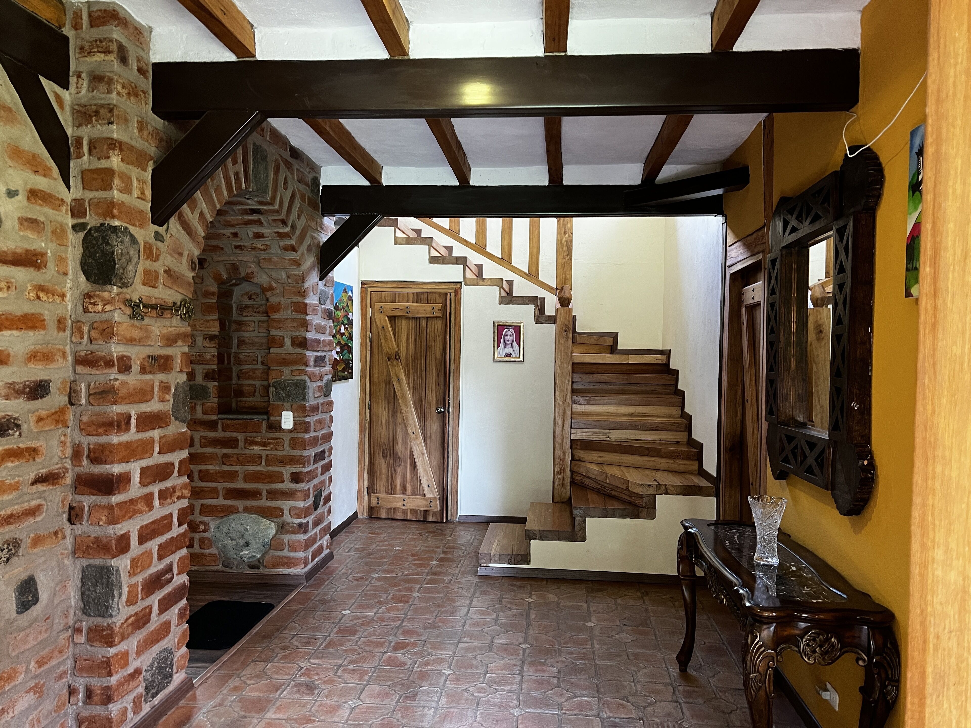 family house, 2 bedrooms | 1 bedroom, premium bedding, select comfort beds, in-room safe